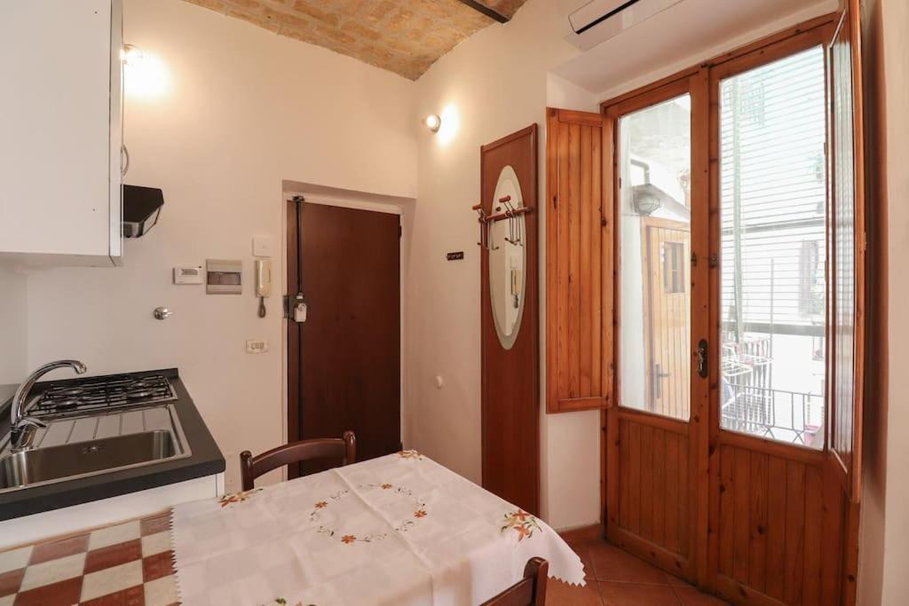 Apartment In Via Plauto Rom