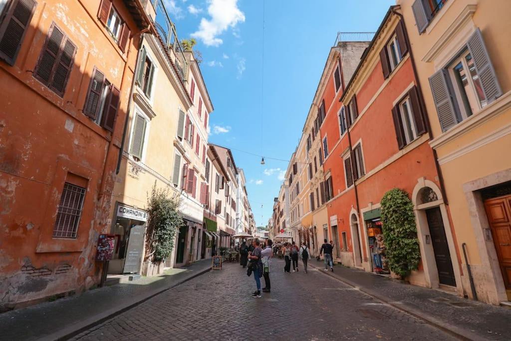 Apartment In Via Plauto